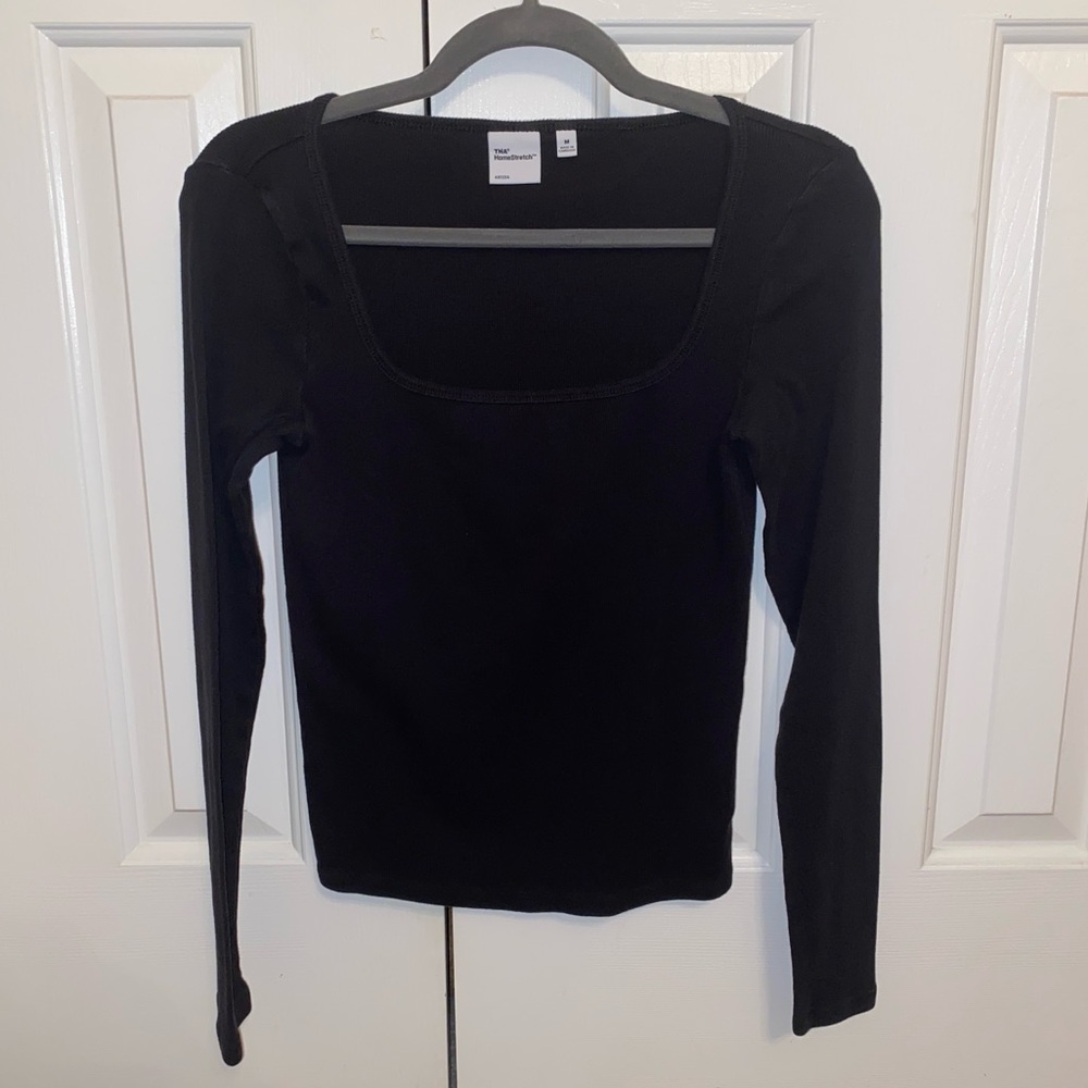 Aritzia HomeStretch Rib Squareneck Longsleeve Top in Black - Picture 9 of 11